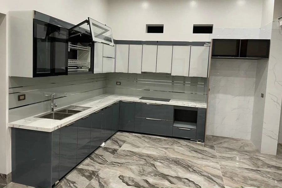 Tủ bếp nhôm cánh kính Vinh Nghệ An