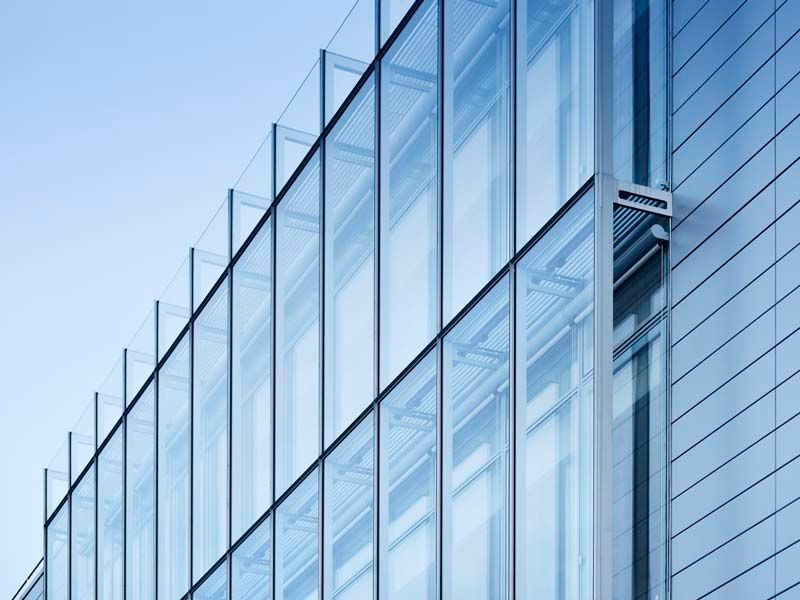 Báo giá thi công kính cường lực Vinh Nghệ An